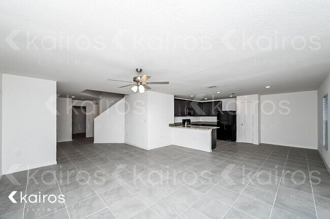 Foto del edificio - 8456 Indian Laurel Ln