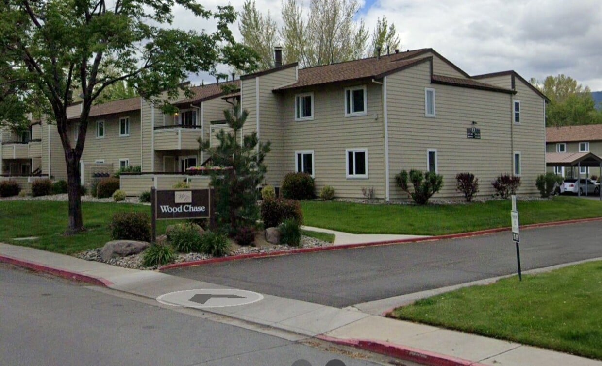 Primary Photo - 555 E Patriot Blvd