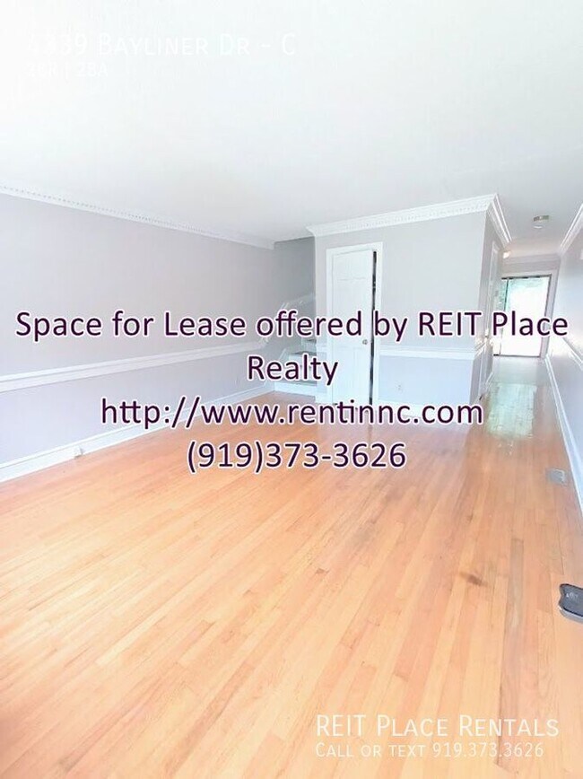 Foto del edificio - 2 bed 1.5 bath Townhouse Style apartment