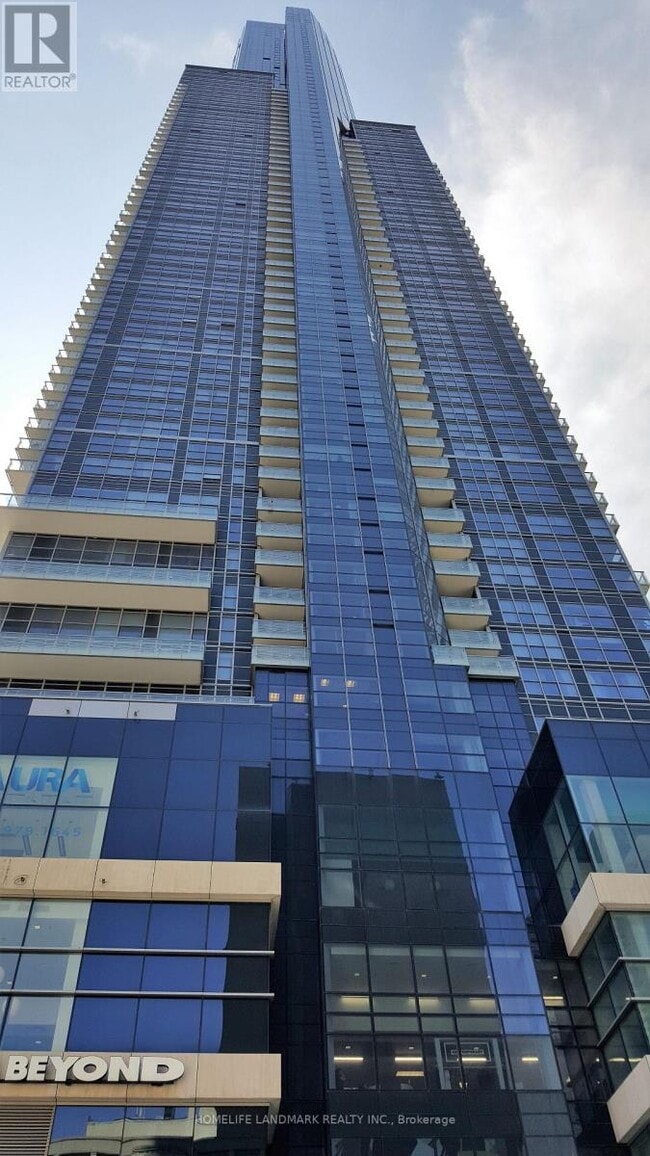 Building Photo - 386 Yonge St