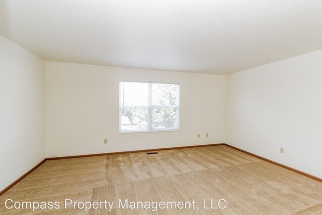 Building Photo - 4477 Lake Michigan Dr