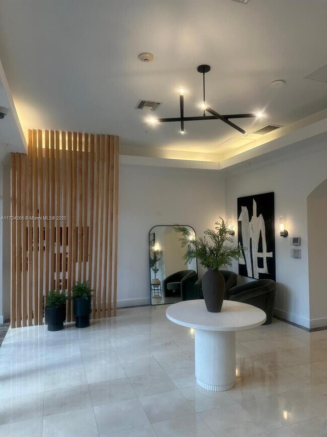 Foto del edificio - 9021 SW 94th St