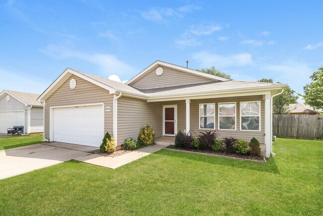 Building Photo - 5536 Bush Creek Way
