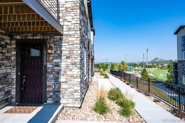 Building Photo - 1556 Castle Creek Cir