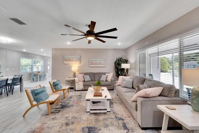 Foto principal - 4753 48th Ave N