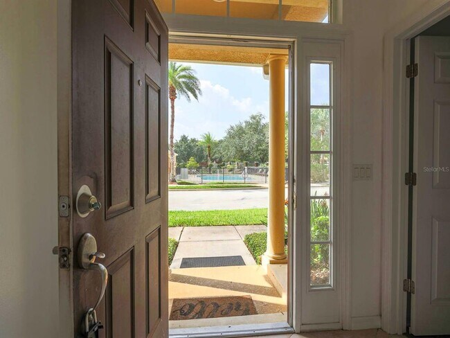 Foto del edificio - 687 Pensacola Ln