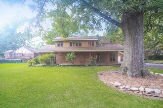Building Photo - 4377 Wildwood Rd
