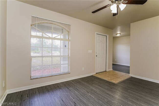 Foto del edificio - 2420 Mabry St