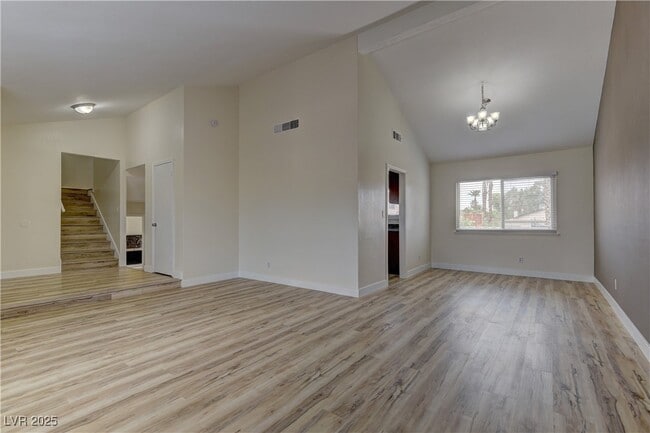 Foto del edificio - 1678 E Hacienda Ave