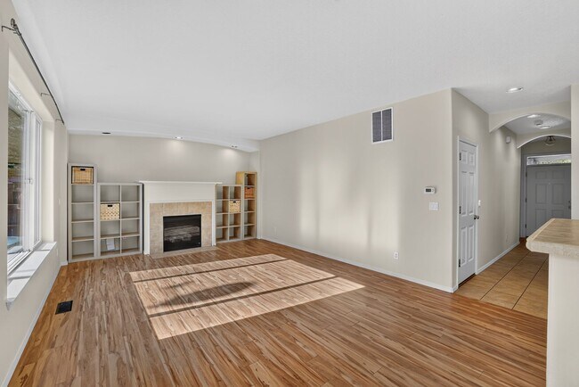 Foto del edificio - 472 NE 60th Ave