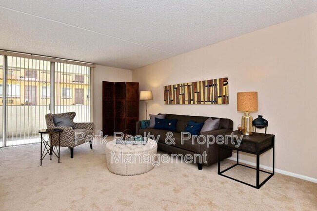 Foto del edificio - 1267 Lafayette St