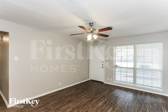 Foto del edificio - 1839 Wynn Terrace