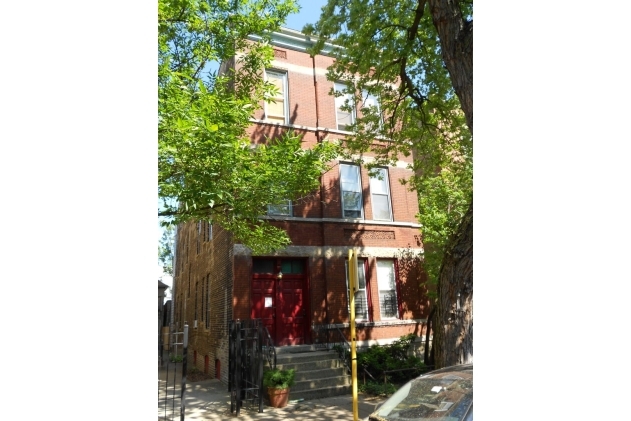 Foto principal - 1947 N Bissell St