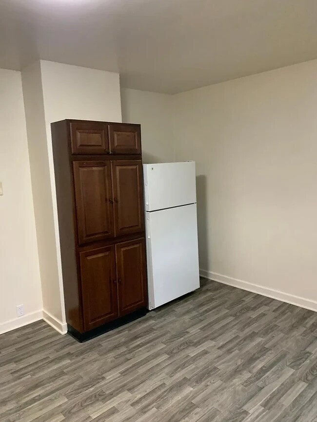 Foto del edificio - 325 Spruce St
