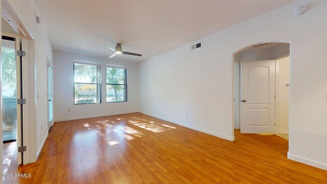 Foto del edificio - 6900 E Princess Dr