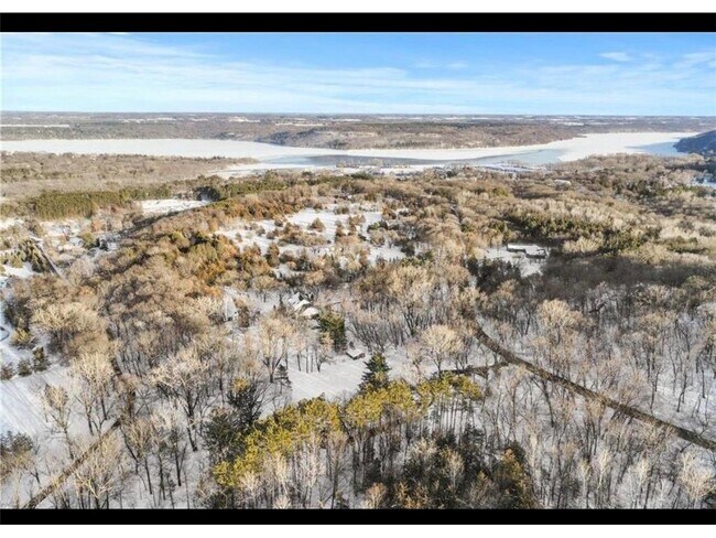 Foto del edificio - 15102 Afton Hills Dr S