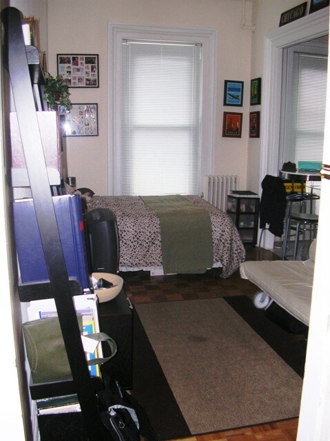 Primary Photo - 92 Charles St