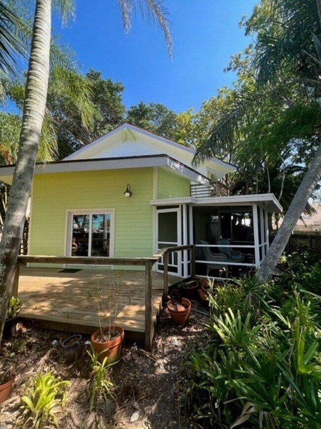 Building Photo - 275 LANDINGS ROAD IN MELBOURNE BEACH