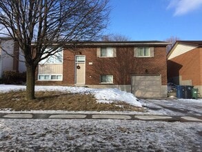 Building Photo - 638 Edinburgh Rd S