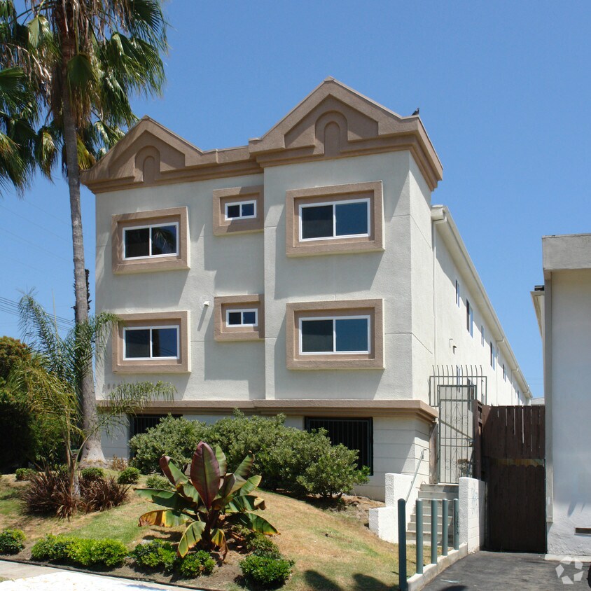 Building Photo - 3604 Westwood Blvd