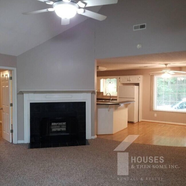 Photo - 313 Wood Rd House