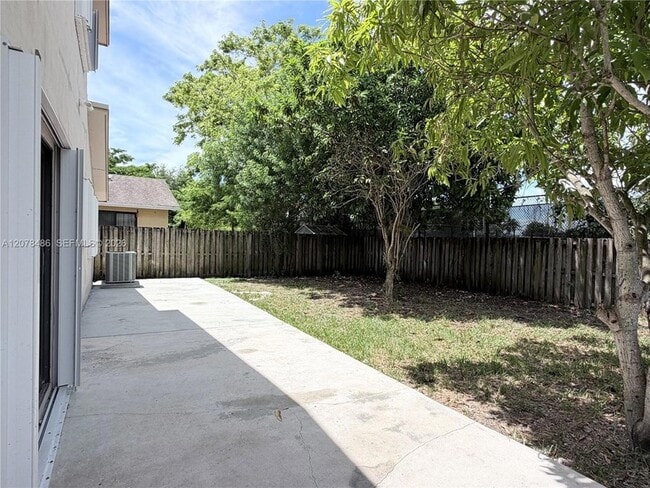 Photo - 20110 SW 88th Ct Unit 20112 Apartment