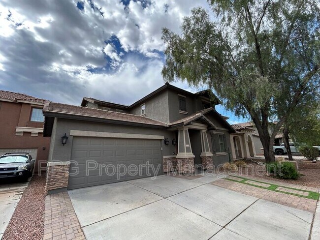 Building Photo - 15439 W Poinsettia Dr