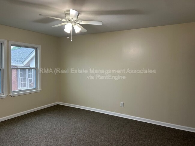 Foto del edificio - 724 W Taylor St