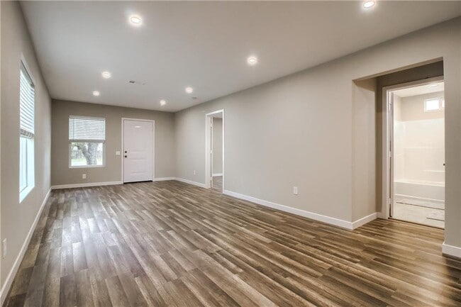 Building Photo - 108 Irene St