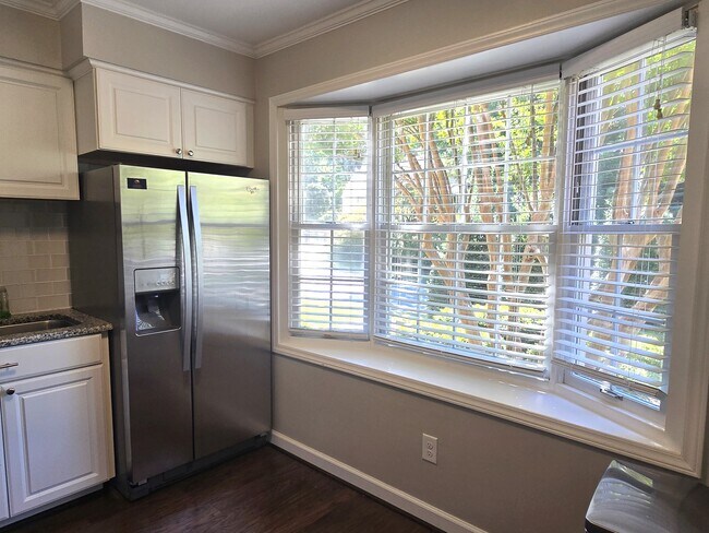 Foto del edificio - 2583 Spring Garden Rd NW