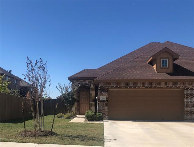 Primary Photo - 935 Skyview Dr