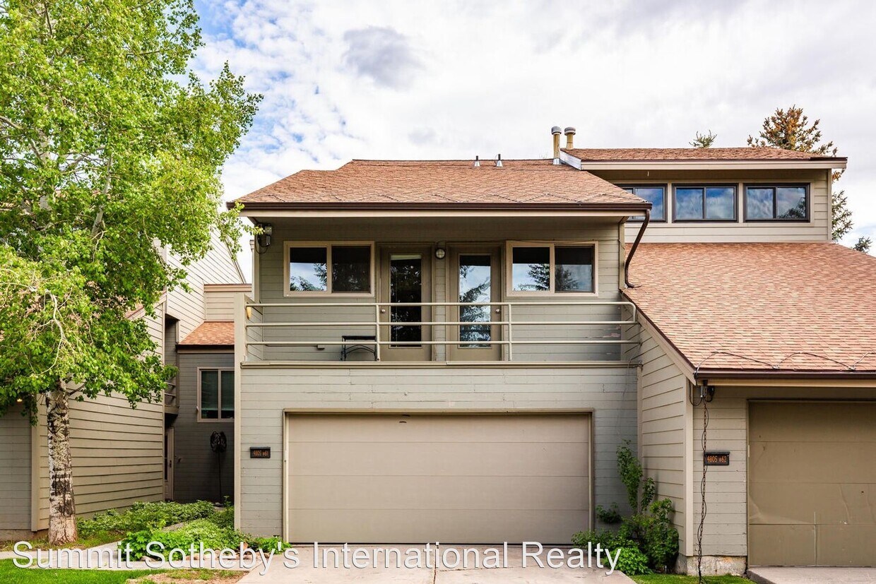 Foto principal - 4805 Meadow Loop Rd