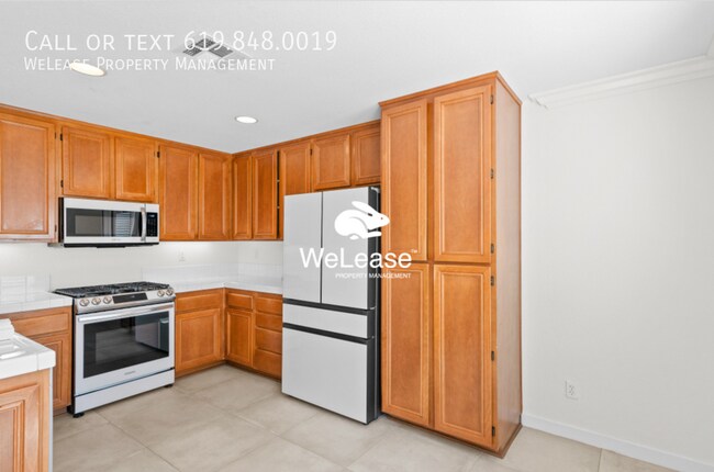 Building Photo - Beautiful Oceanside Oasis