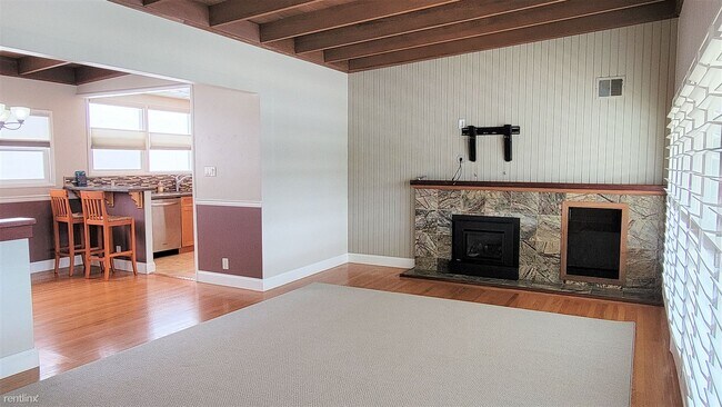 Foto del edificio - 2 br, 1 bath House - 198 Glenwood Avenue