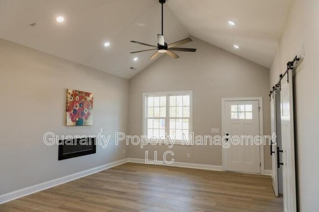 Foto del edificio - 99 St Matthews Rd