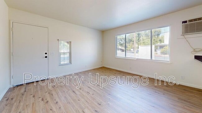 Foto del edificio - 1625 Robinson St