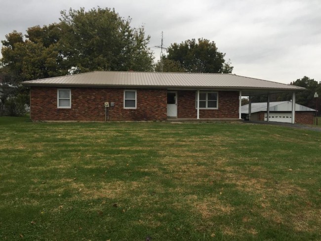 Building Photo - 1689 S. LN Trpk
