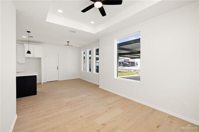 Foto del edificio - 13 S Links Dr