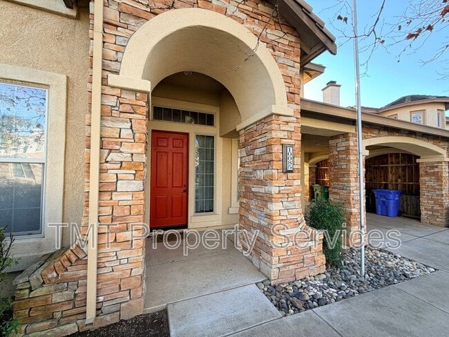 Building Photo - 10085 Mosaic Way