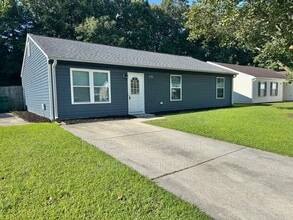Building Photo - 520 Michael Irvin Dr