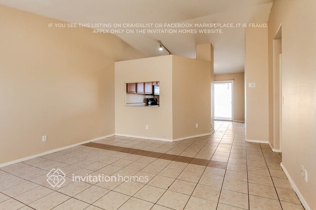 Foto del edificio - 5703 N 67th Dr