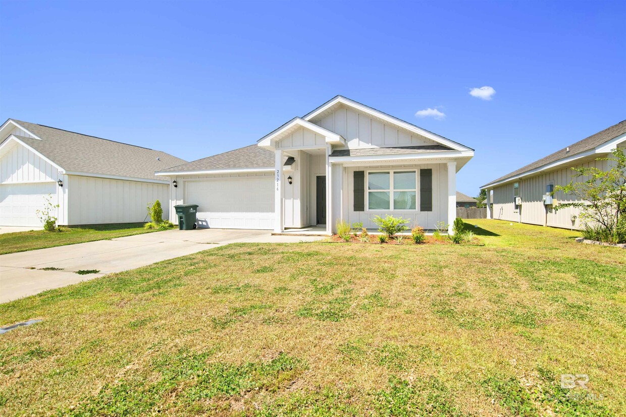 Primary Photo - 23216 Shadowridge Dr