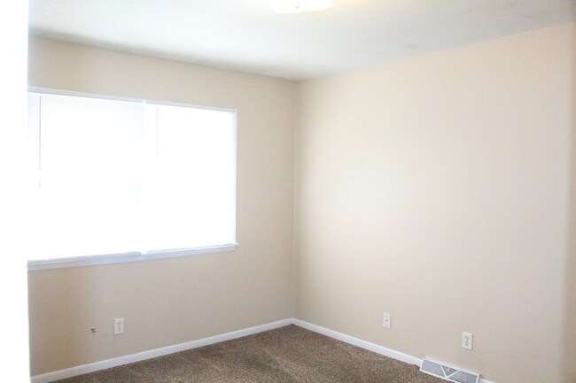 Foto del edificio - 617 E McKinley Ave