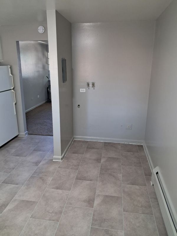 Building Photo - 1741 Clinton St