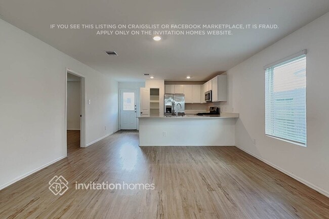 Building Photo - 18811 Charter Elm Dr