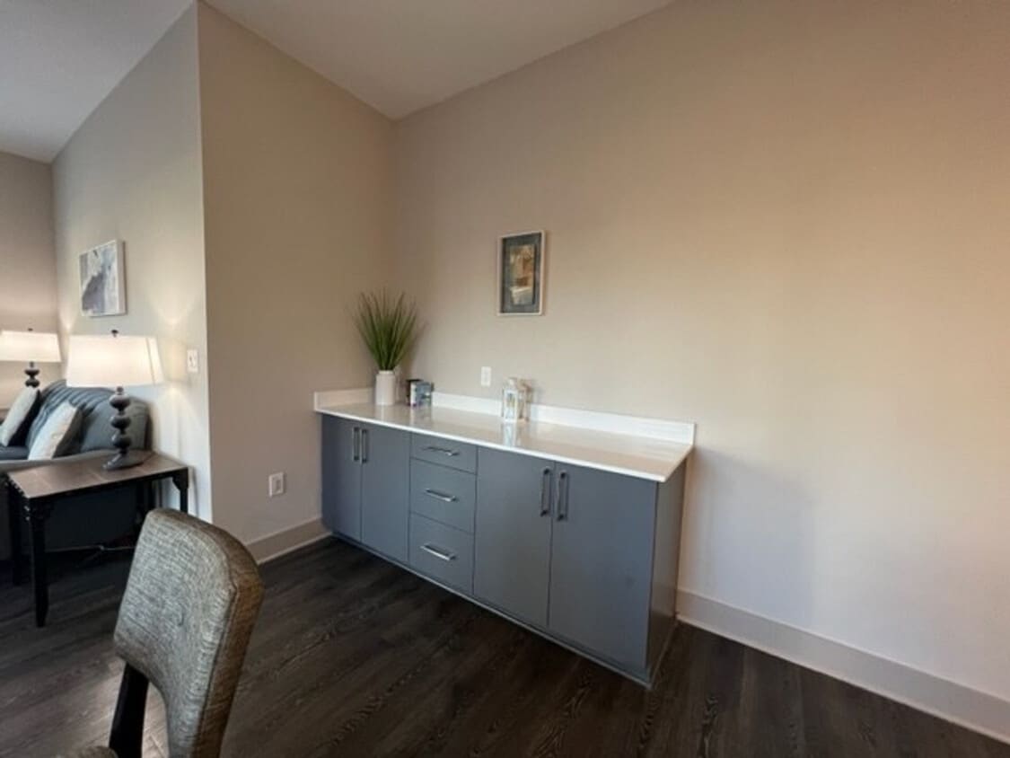 Foto principal - 3158 Stillhouse Creek Dr