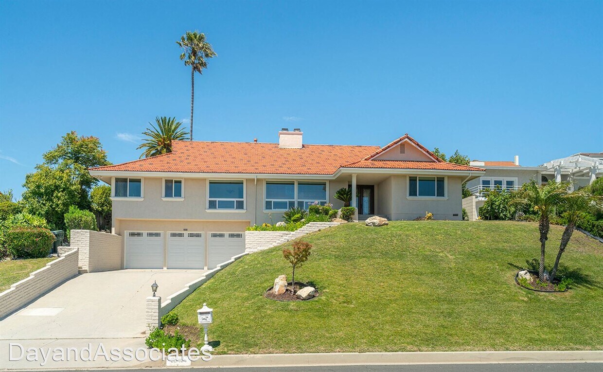 Foto principal - 4 br, 4 bath House - 30404 Rhone Drive