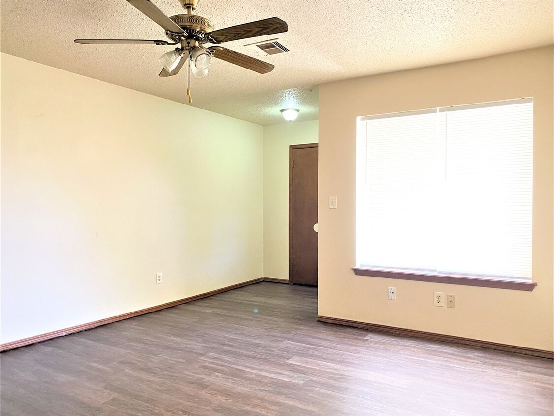 A home near Tinker Air Force Base!!! House Rental in Del