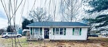 Primary Photo - 1415 Russwood Rd
