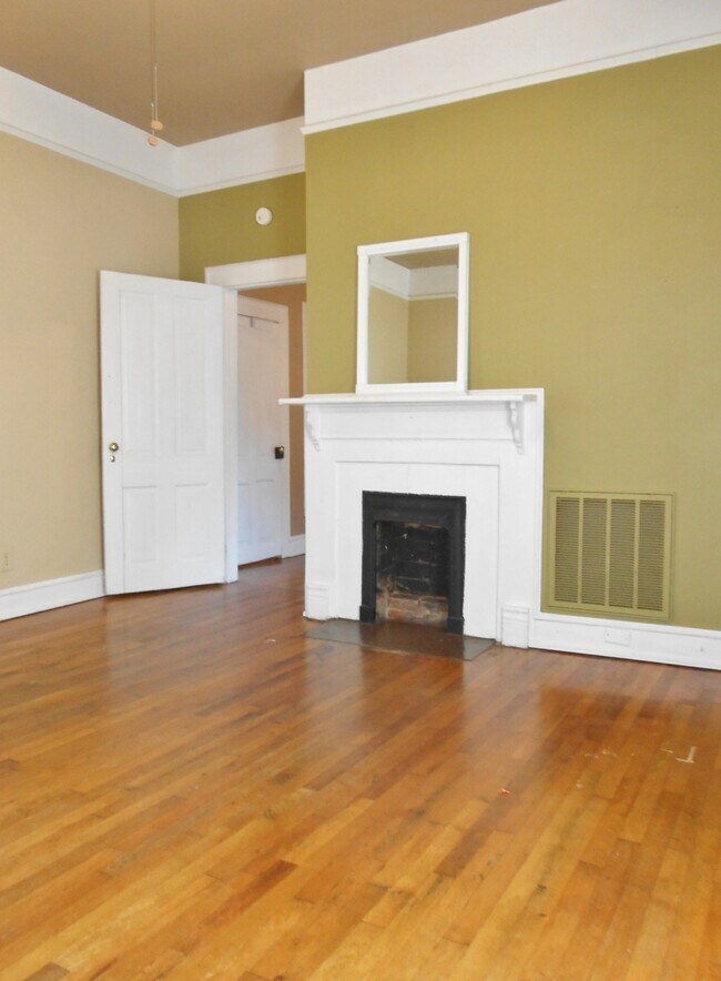 Building Photo - 1 Bedroom 1 Bath Home in Fountain Inn